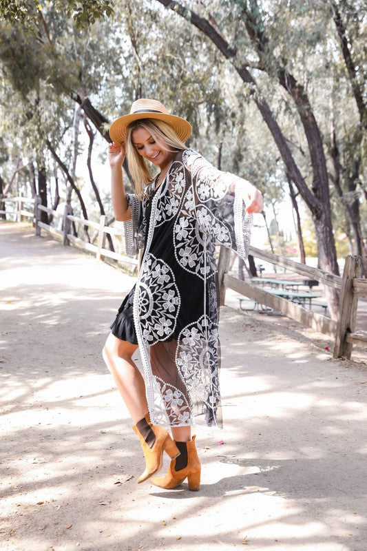 Rhiannon Kimono